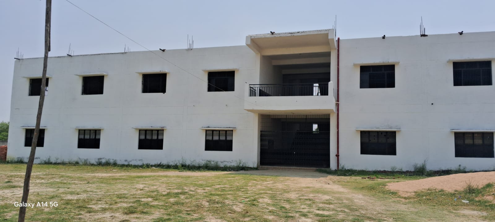 Banner : SHYAM KARAN SMARAK INTER COLLEGE